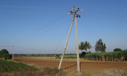 overhead powerline installation 2